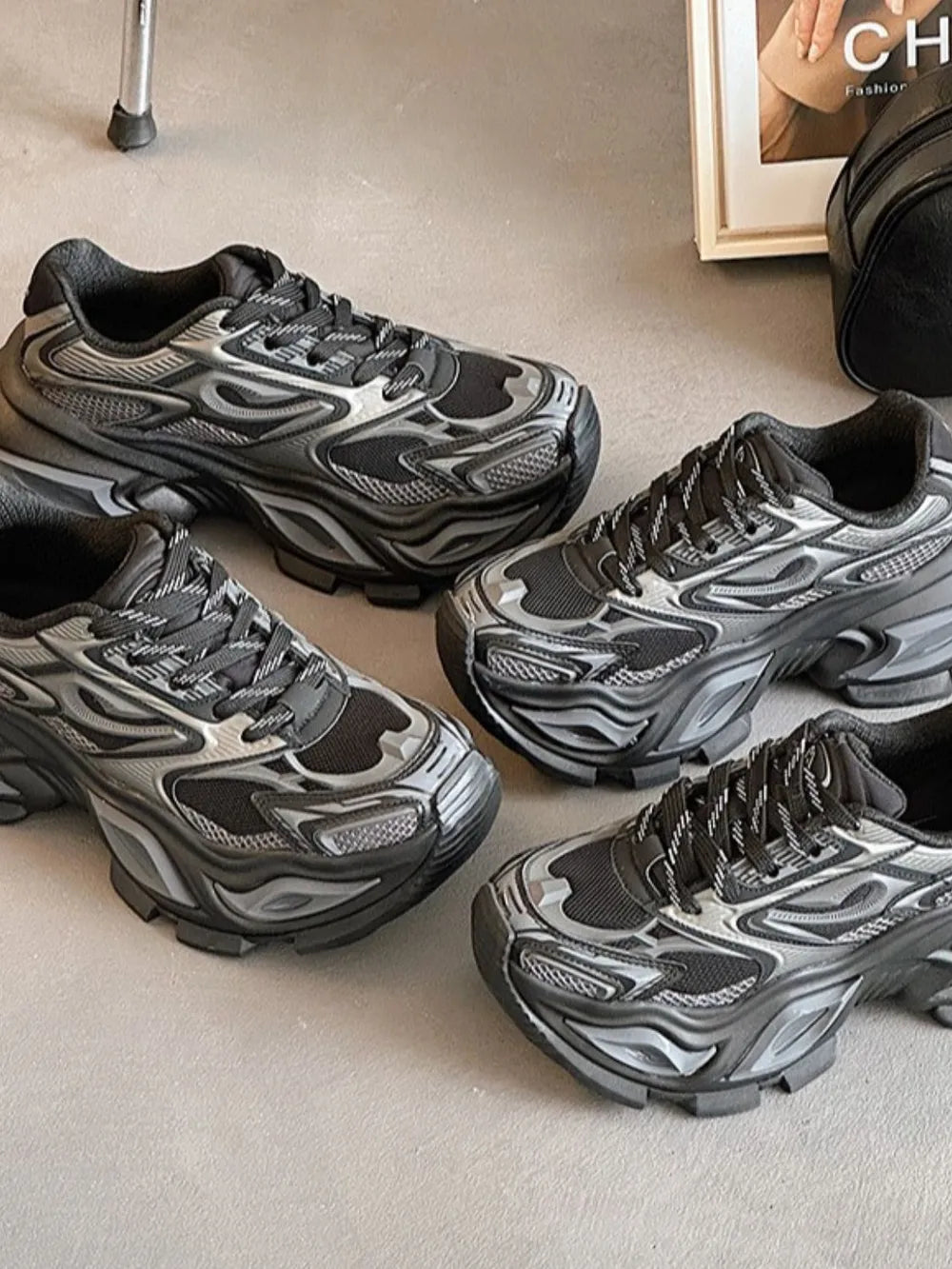 Teniși cu platformă groasă și respirabilă