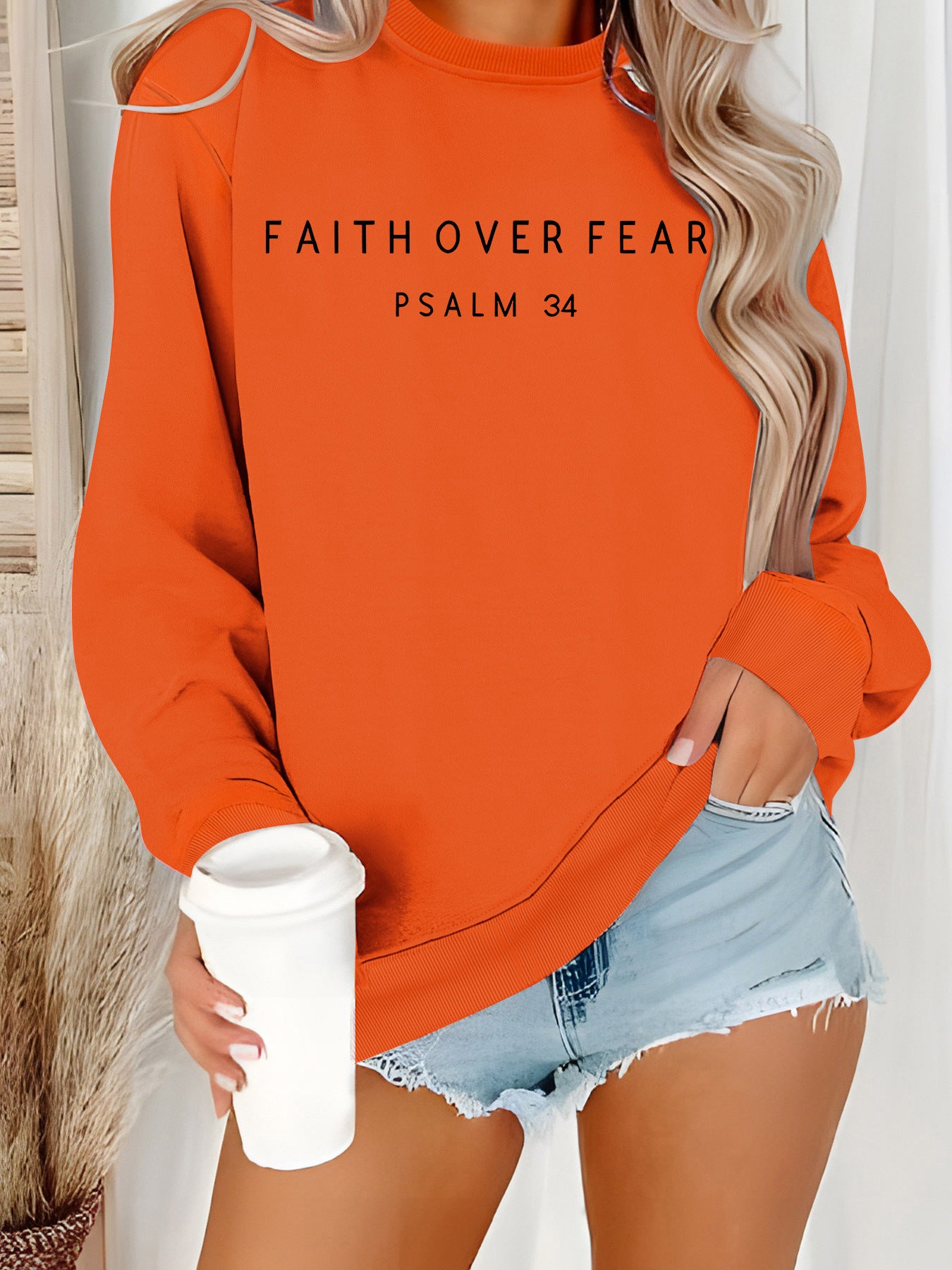 Hanorac cu imprimeu lejer cu litere