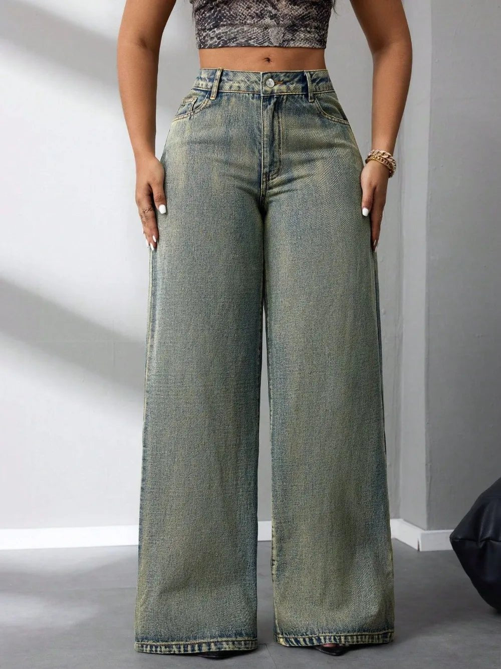 High Waist Wide Leg Jeans - 𝐝𝐮𝐯𝐥𝐚𝐬𝐡𝐨𝐩.𝐜𝐨𝐦