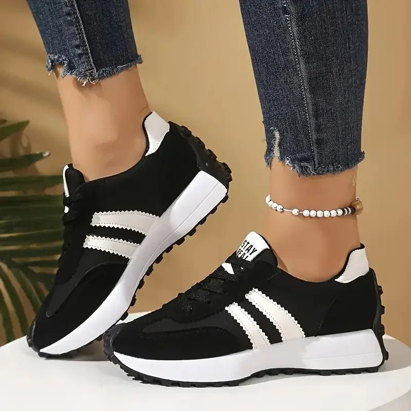 New Designer Sneakers Women Sport Shoes Sneakers Thick Bottom Casual Fashionable Sneakers Lightweight Soft Bottm Running Shoes - 𝐝𝐮𝐯𝐥𝐚𝐬𝐡𝐨𝐩.𝐜𝐨𝐦