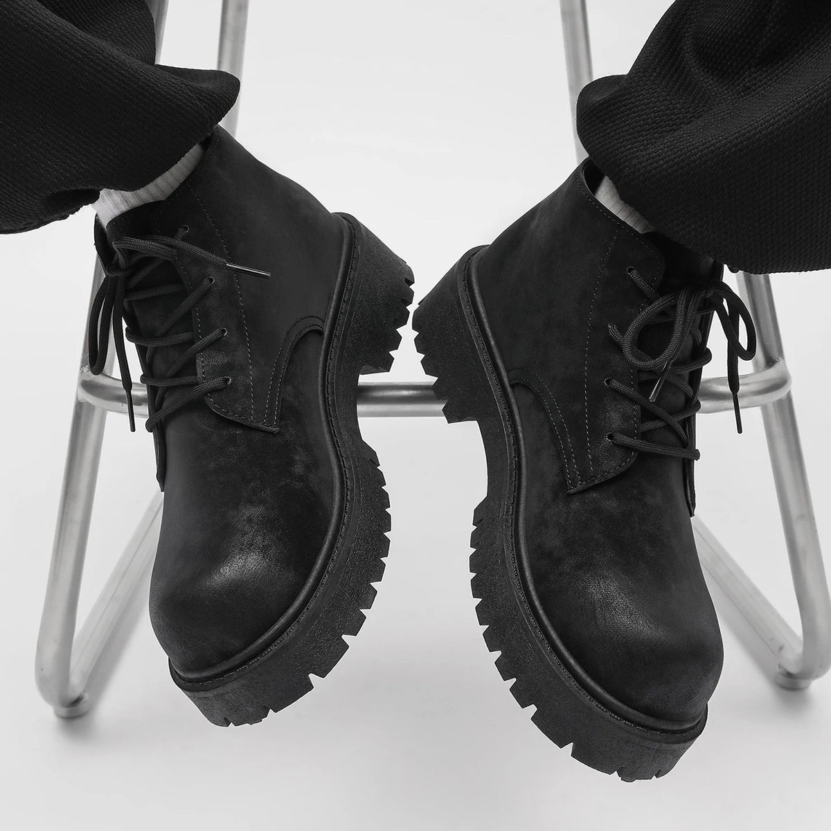 Unisex Height Increasing Leather Boots – Vintage Round Toe Lace - Up Thick Bottom Ankle Shoes for Fall Winter Daily Wear - 𝐃𝐔𝐕𝐋𝐀𝐒𝐇𝐎𝐏